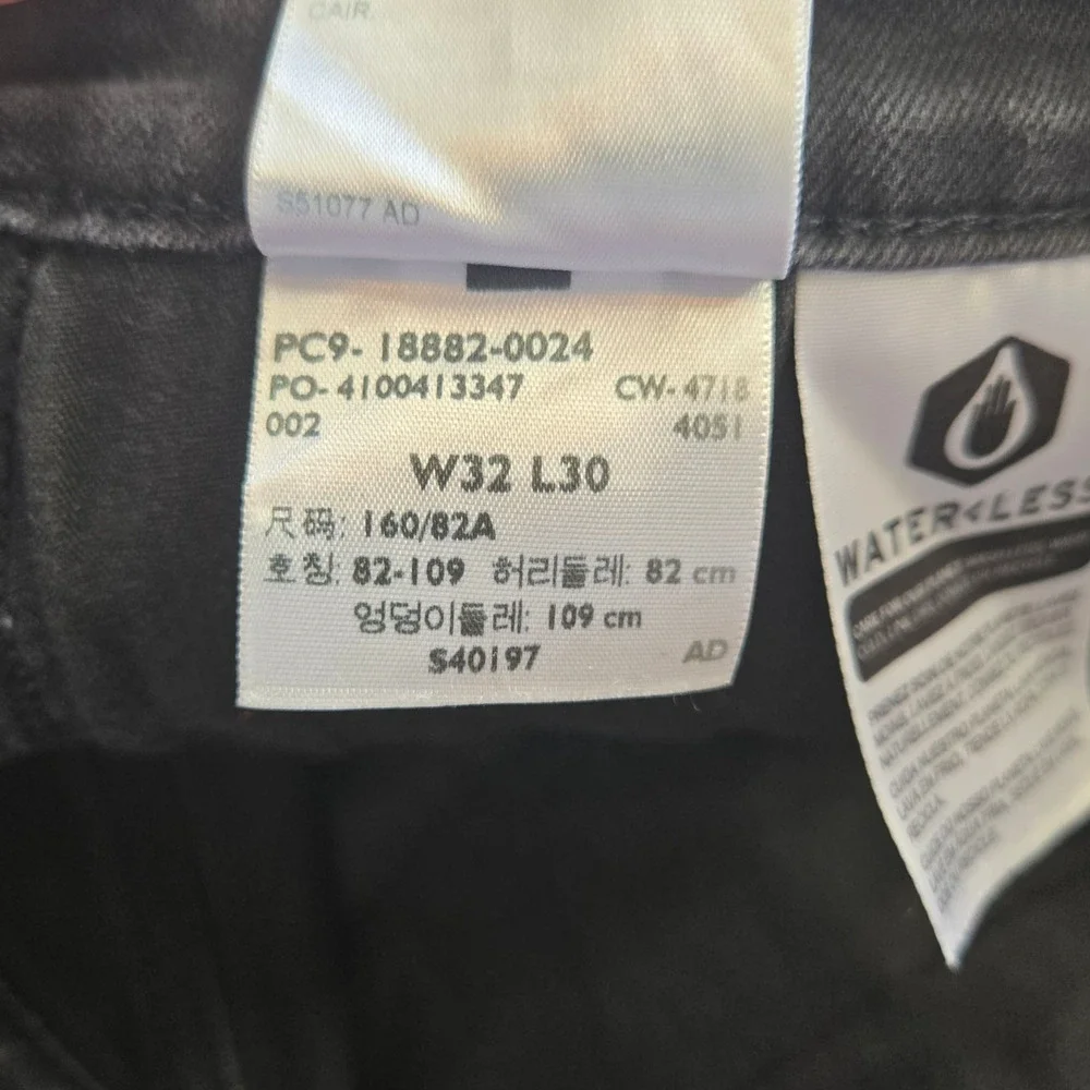 Levi's 721 Skinny Black Charcoal Gray High Waisted Slim Skinny Leg Jeans Size 32